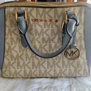 Micheal Kors handbag